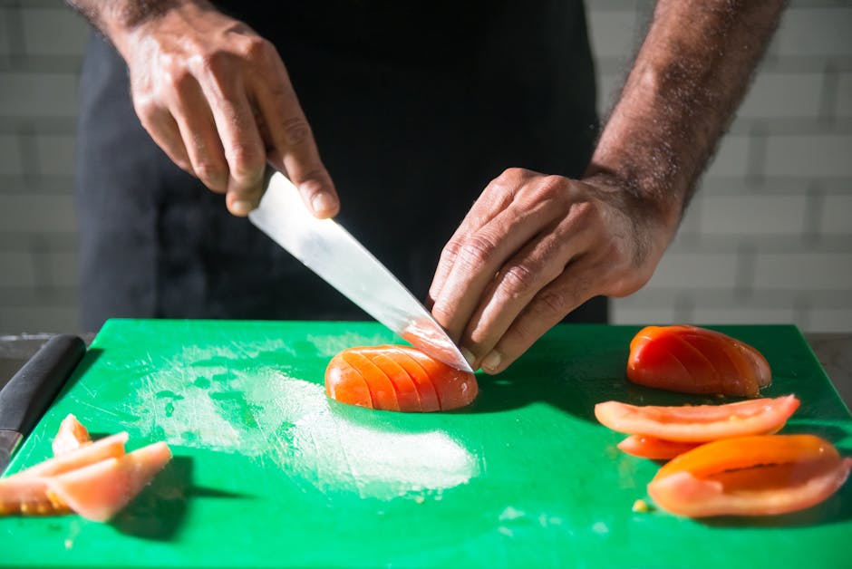 How to Choose the Right Knife for Every Kitchen Task